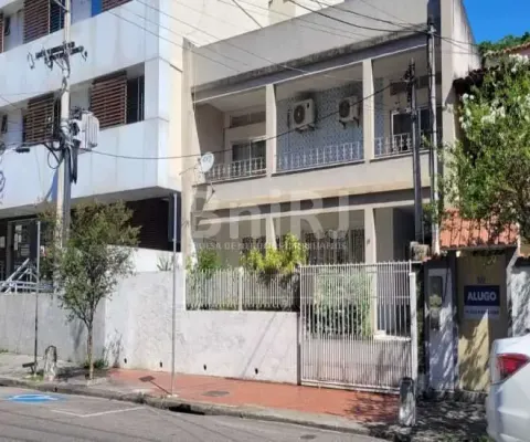 Oportunidade - casa padrão 2 pavimentos com piscina  e edícula duplex