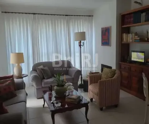 Ultima oportunidade - apartamento dois quartos , sendo 01 suite- 02 vagas-  centro- petropolis - rj.