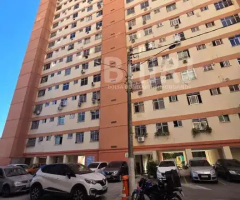 Excelente 2  quartos e sala amplo e arejado ótima localização