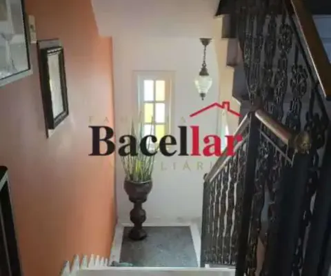 Casa em condomínio fechado com 4 quartos à venda na Rua Professor Santos Moreira, Camorim, Rio de Janeiro