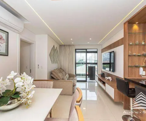 Apartamento a venda no portão, 3 dormitórios, 1 suíte com closet, 2 vagas de garagem livre pronto para morar.