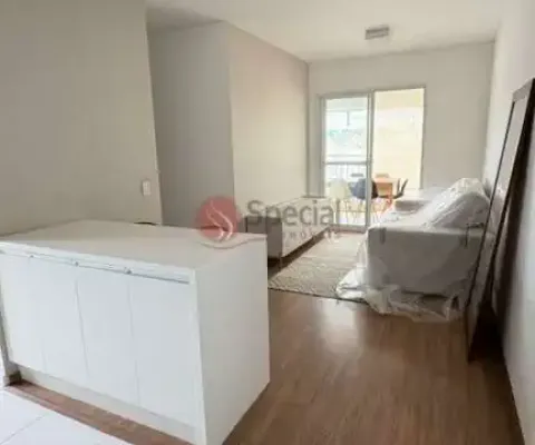 Apartamento p/ locação na v. carrão com 2 quartos,1 suíte, varanda e 1 vaga de garagem, mobiliado