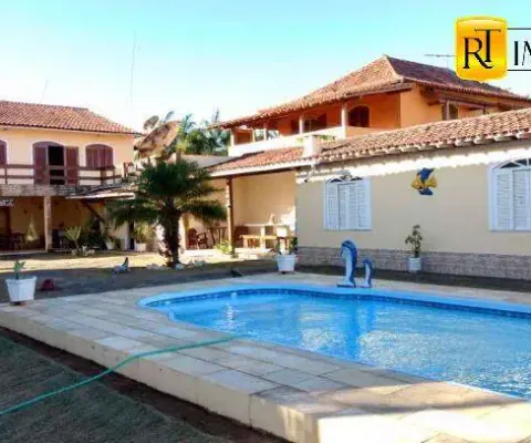 Casa com 7 quartos a venda de frente para a lagoa em são pedro da aldeia-rj