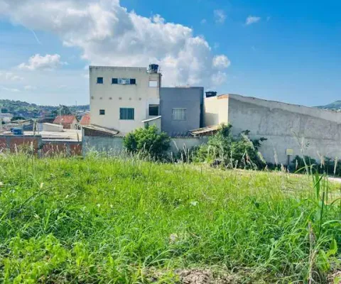 Terreno com 382,5  à venda na divisa entre são pedro e cabo frio/rj