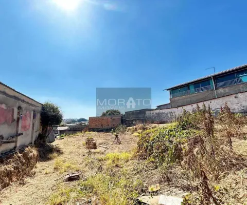 Excelente oportunidade! dois lotes metragem total de 855m² no bairro glória
