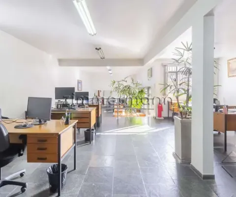 Casa com 7 quartos à venda na Rua João Anes, --, Vila Romana, São Paulo