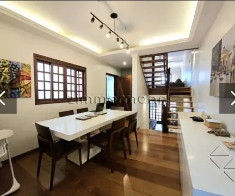 Casa com 3 quartos à venda na Rua Francisco Carvalho Henriques, --, Vila Sônia, São Paulo