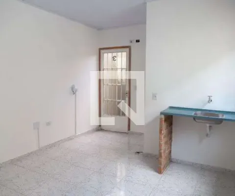 Kitnet / stúdio para aluguel - vila augusta, 1 quarto,  15 m² - guarulhos