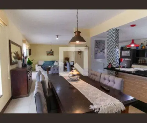 Casa para aluguel - camboinhas, 3 quartos,  420 m² - niterói