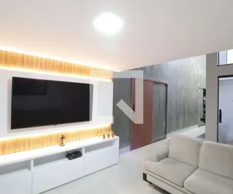 Casa para aluguel - santa luzia, 4 quartos,  260 m² - uberlândia
