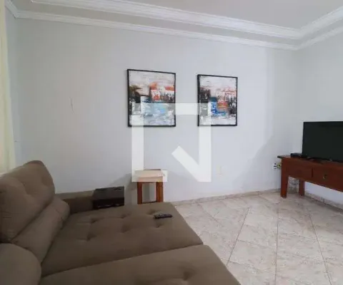 Casa para aluguel - cidade jardim, 4 quartos,  200 m² - uberlândia
