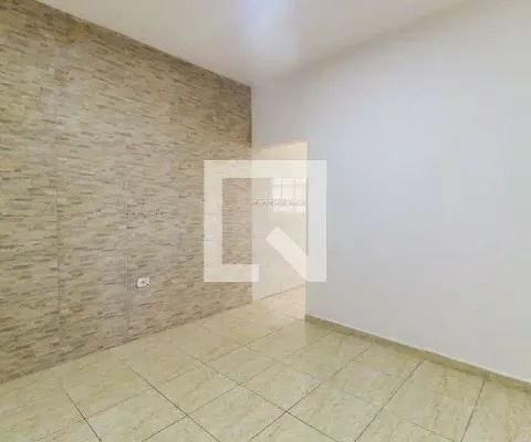 Casa para aluguel - vila carmosina, 2 quartos,  130 m² - são paulo