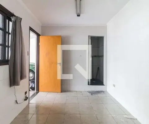 Casa para aluguel - vila industrial, 1 quarto,  230 m² - mogi das cruzes
