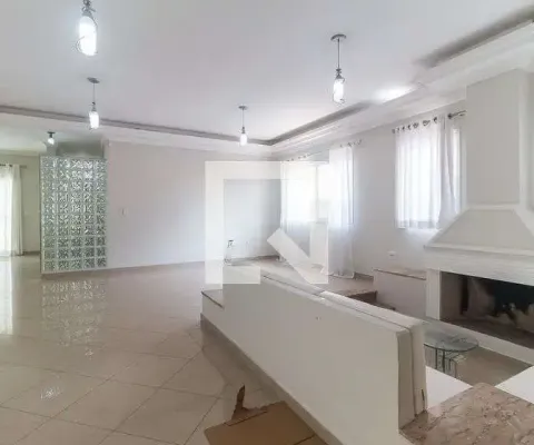 Casa / sobrado em condomínio para aluguel - jardim rodeio, 4 quartos,  300 m² - mogi das cruzes