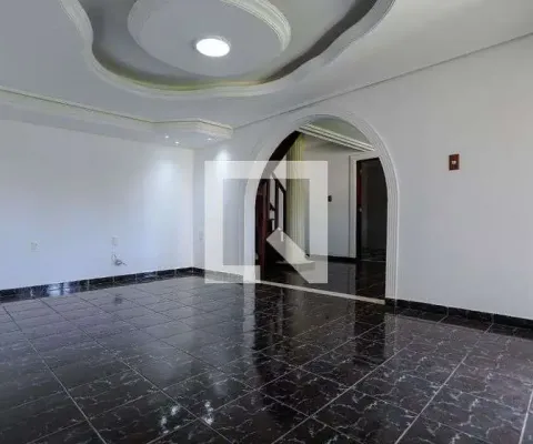 Casa para aluguel - parque olímpico, 2 quartos,  175 m² - mogi das cruzes