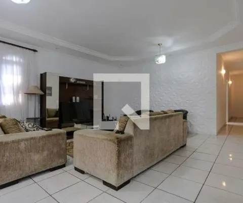 Casa para aluguel - vila suissa, 4 quartos,  435 m² - mogi das cruzes