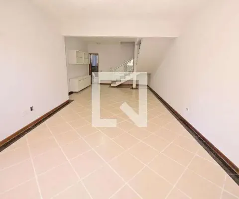 Casa / sobrado em condomínio para aluguel - setor leste universitário , 4 quartos,  183 m² - goiânia