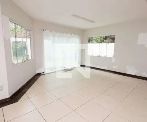 Casa para aluguel - vargem grande, 4 quartos,  230 m² - rio de janeiro