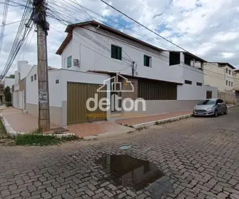 Sobrado à venda em centro, governador valadares - mg
