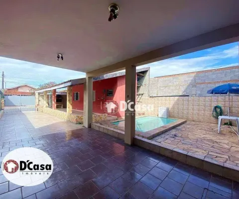 Sobrado à venda com 3 quartos, edícula e piscina, bairro dos eucaliptos, tremembé - sp.