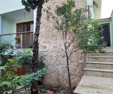 Casa com 4 quartos à venda na Ibiratinga, 181, Vila Romero, São Paulo