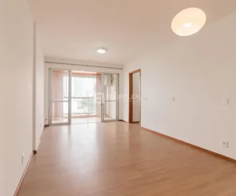 Apartamento a venda com 03 dormitórios sendo 01 suíte no kobrasol/ são josé, sc