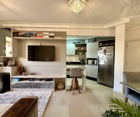 Apartamento a venda com 02 dormitórios sendo 01 suíte no abraão/ florianópolis, sc