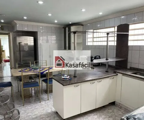 Casa com 3 quartos para alugar na Rua Camundo, 55, Planalto Paulista, São Paulo