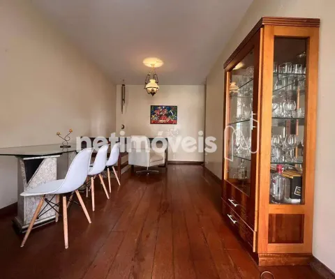 Casa com 5 quartos para alugar na Rua Júlio de Castilho, Betânia, Belo Horizonte
