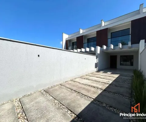 Casa com 3 quartos à venda na Rua Japão, 50, Boa Vista, Joinville