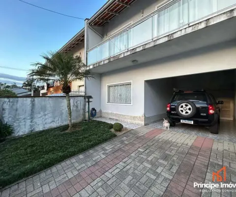 Casa com 3 quartos à venda na Rua Princesa Mafalda, 429, Floresta, Joinville