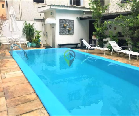 Casa para locação no Gonzaga 3 dormitórios, 300 m² - venda ou aluguel - Gonzaga - Santo