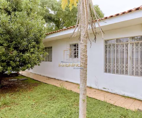 Casa com 3 quartos para alugar na Rua Pedro Demeterco, 8796, Jardim das Américas, Curitiba