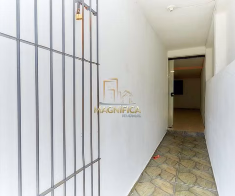 Casa com 2 quartos para alugar na FRASNCISCO DEROSSO, Alto Boqueirão, Curitiba