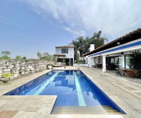 Casa com 4 dormitórios à venda, 548 m² por R$ 2.200.000 - Jardim Passárgada I - Cotia/SP