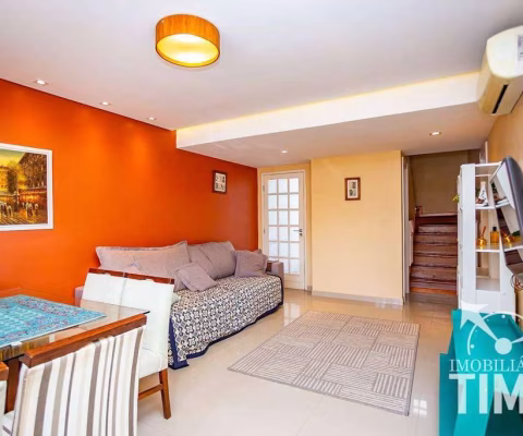 Sobrado com 3 dormitórios para alugar, 247 m² por R$ 5.360/mês - Curitiba/PR