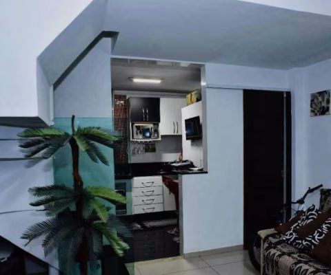 Casa dentro de condomínio em Curicica; com quatro andares, sendo o último um terraço;  Três quartos, dois banheiros e uma vaga . ACEITA FINANCIAMENTO.