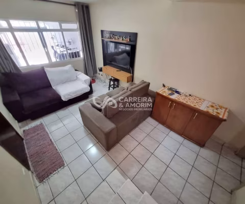CASA A VENDA, SOBRADO 2 DORMITÓRIOS, SALA, COZINHA, QUINTAKL, 2 VAGAS DE GARAGEM COBERTAS. JARDIM SÃO JOSÉ - CAPÃO REDONDO.