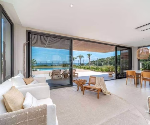 Casa 05 dormitórios alto padrão a venda Estaleiro