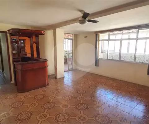 Apartamento com 2 quartos à venda em São Cristóvão - RJ