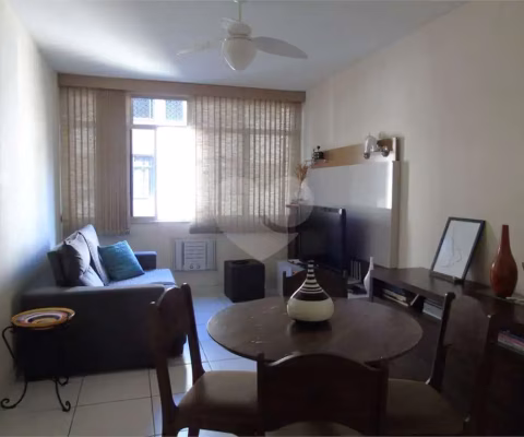 Apartamento com 2 quartos à venda em São Cristóvão - RJ