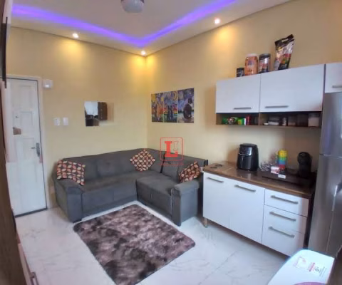 Apartamento à Venda com 2 quartos, 1 banheiro 42 m²