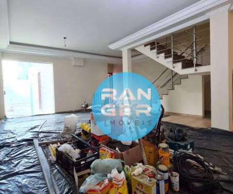 Casa com 4 dormitórios para alugar, 420 m² por R$ 15.600,02/mês - Campo Grande - Santos/SP