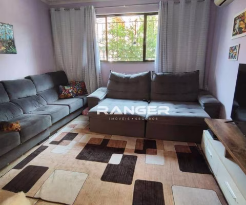 Casa com 3 dormitórios, 2 Vagas - Macuco - Santos/SP