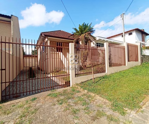 Casa de Madeira - R Doutor Nelson de Souza Pinto, 241 - Sao Lourenco - Curitiba - PR