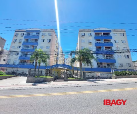 Apartamento com 3 quartos para alugar na Rua Santos Saraiva, 1405, Estreito, Florianópolis