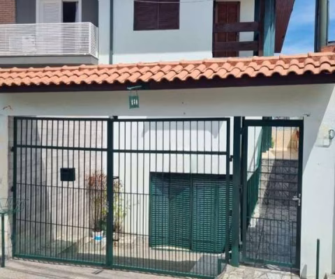 Sobrado de condomínio 3 suites - FL35