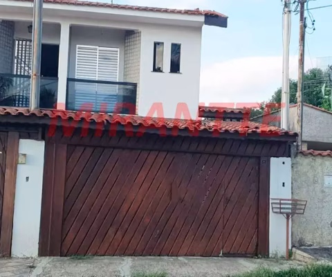 Sobrado de 93m² com 3 quartos em Jardim Vila Galvão