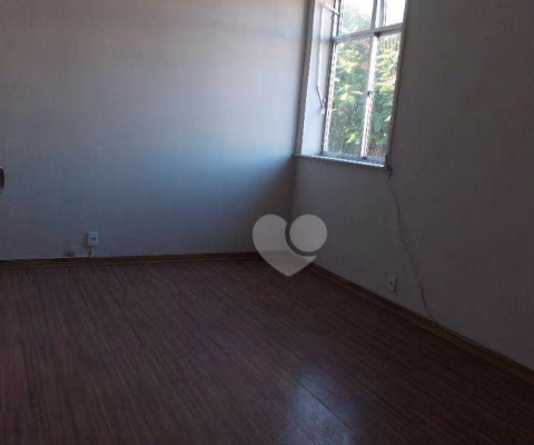Apartamento com 2 dormitórios para alugar, 46 m² por R$ 1.565,01/mês - Grajaú - Rio de Janeiro/RJ
