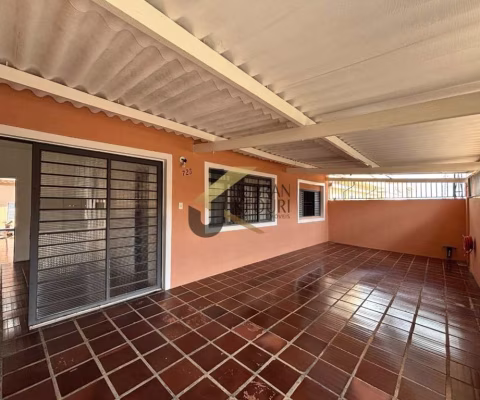Casa à venda no Jardim Eulina - Campinas, com 3 dormitórios (1 suíte), edícula, 3 vagas de garagem